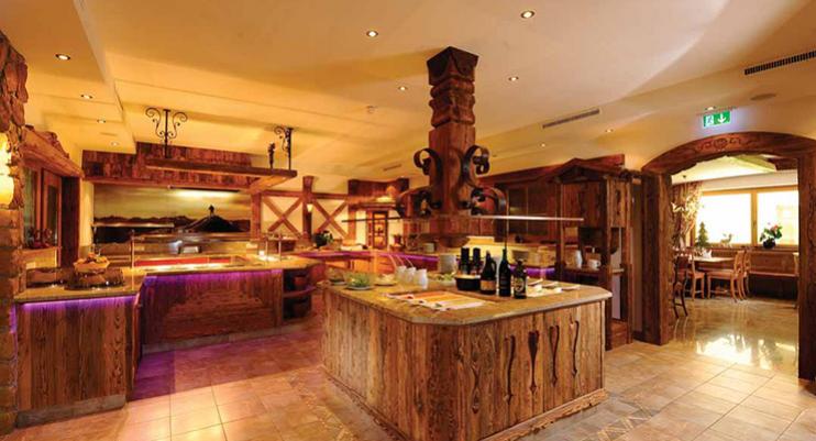Rose Hotel